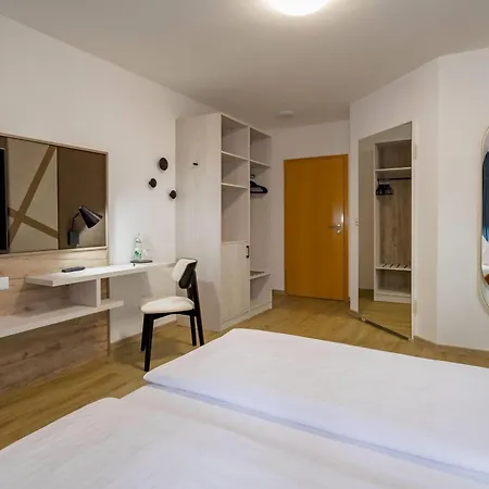 Hotel Aspire Kronprinz, Trademark Collection By Wyndham 4*